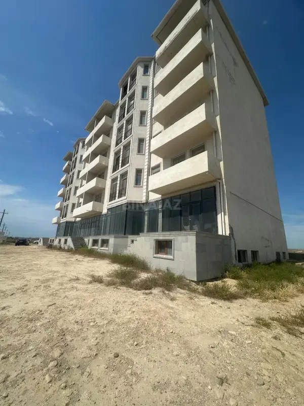 Satılır 2 otaqlı mənzil 74 m²