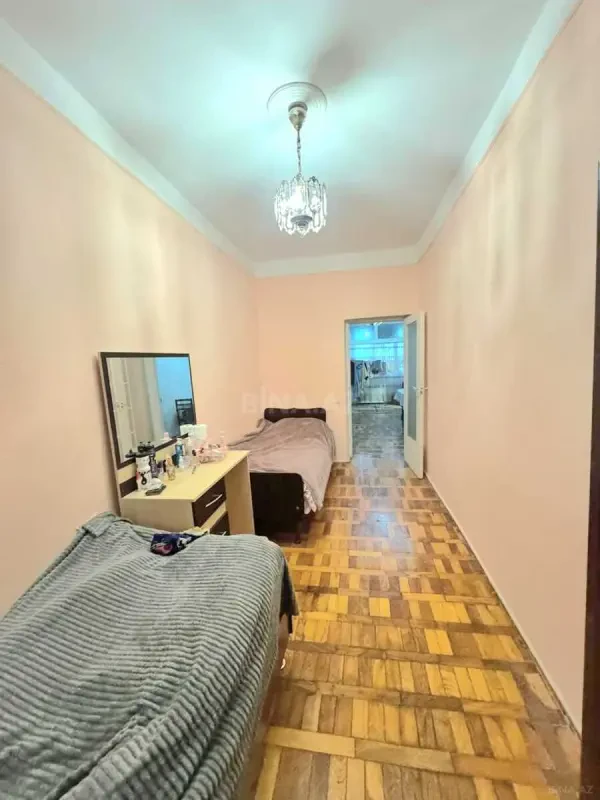 Kirayə verilir 2 otaqlı mənzil 50 m²