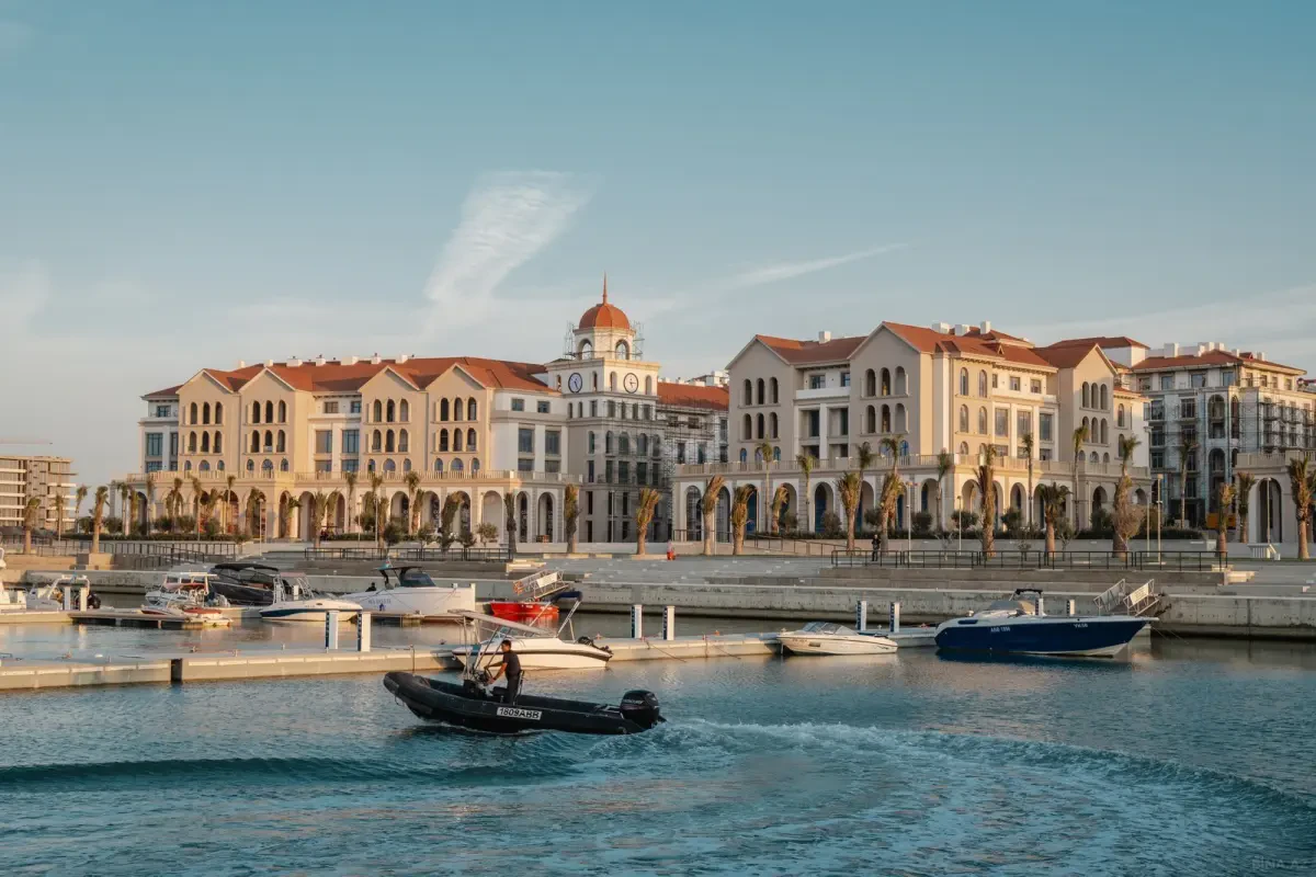 Satılır 1 otaqlı mənzil 41.1 m²