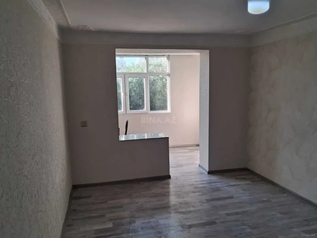 Satılır 3 otaqlı mənzil 50 m²