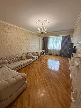 Kirayə verilir 2 otaqlı mənzil 72 m² — Bakı, İnşaatçılar 2 otaq 72.00 m²