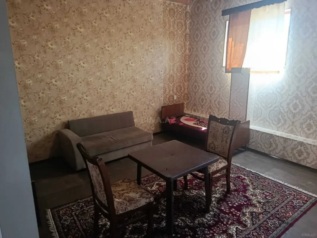 Kirayə verilir 1 otaqlı həyət evi 30 m²