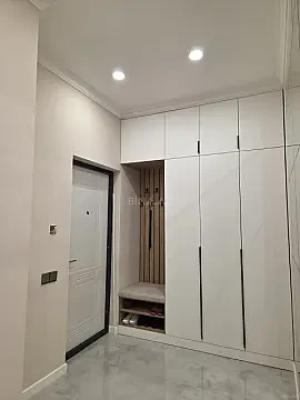 Kirayə verilir 3 otaqlı mənzil 92 m² — Bakı 3 otaq 92.00 m²