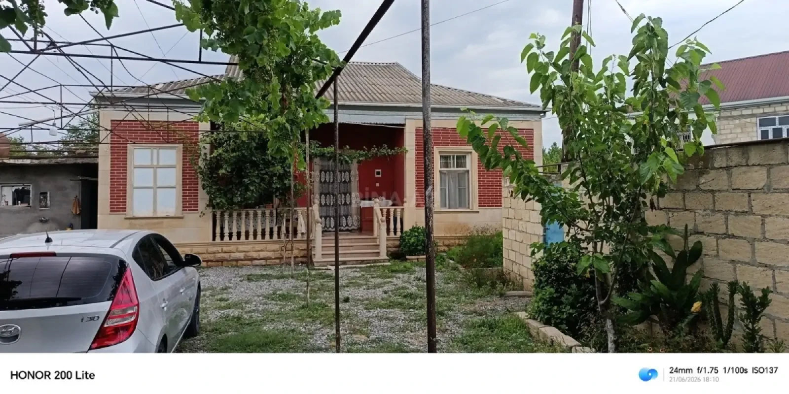 Satılır 4 otaqlı həyət evi 131 m²