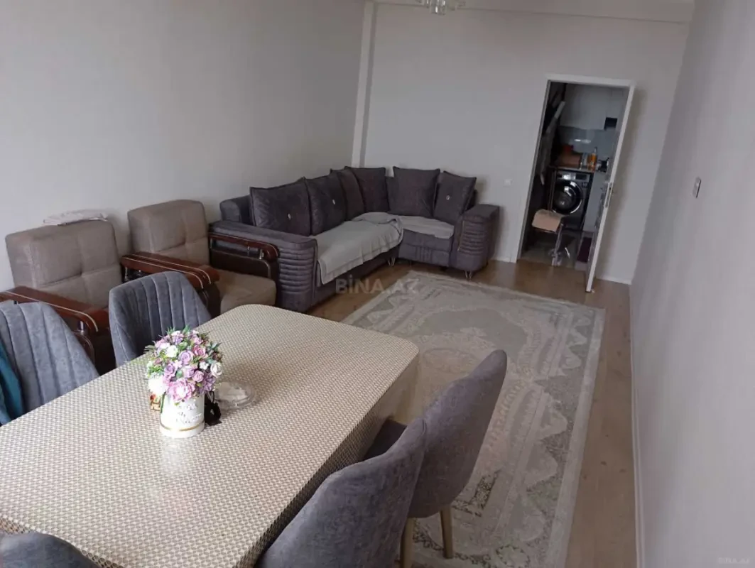 Satılır 2 otaqlı mənzil 70 m²