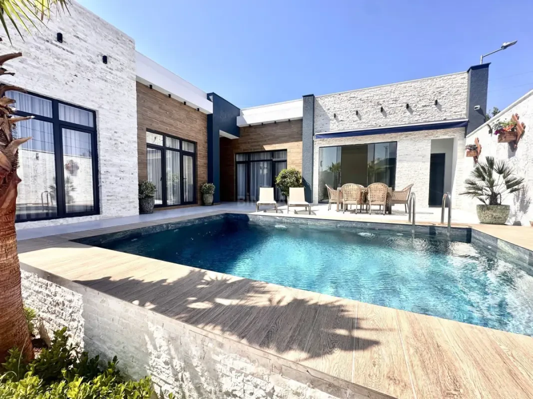 Satılır 4 otaqlı həyət evi 150 m²