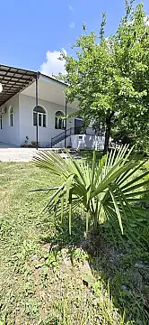 Kirayə verilir 3 otaqlı həyət evi 120 m² — Şəki 3 otaq 120.00 m²
