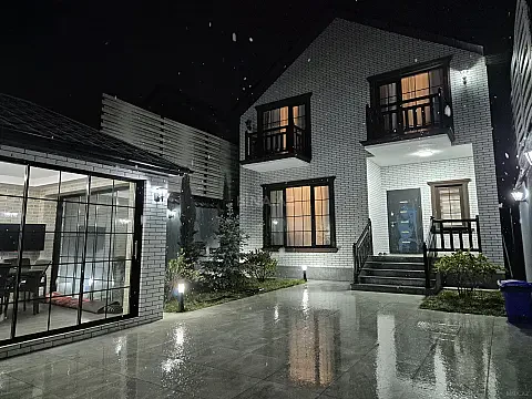 Kirayə verilir 5 otaqlı həyət evi 250 m² — Qusar 5 otaq 250.00 m²