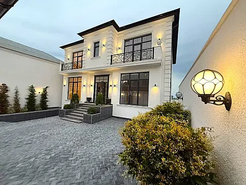 Satılır 7 otaqlı həyət evi 450 m² — Bakı, Badamdar 7 otaq 450.00 m²