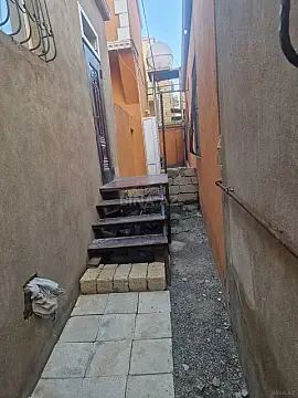 Kirayə verilir 2 otaqlı həyət evi 50 m² — Bakı, Abşeron 2 otaq 50.00 m²