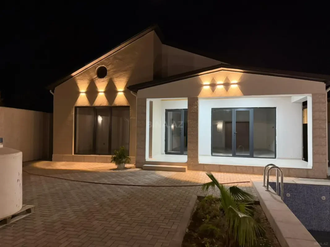 Satılır 4 otaqlı həyət evi 150 m²