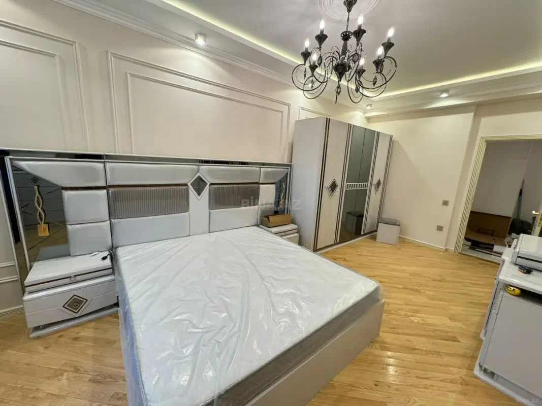 Kirayə verilir 3 otaqlı mənzil 110 m²
