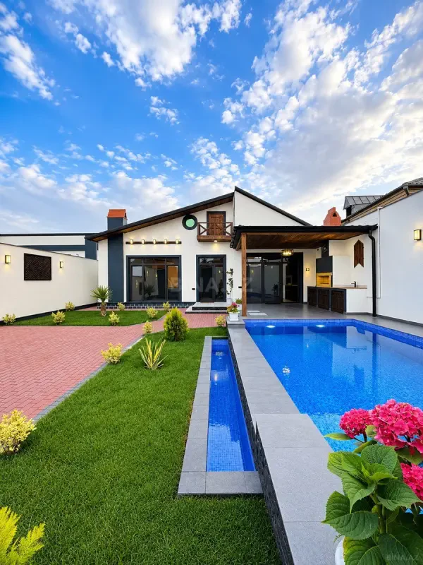 Satılır 4 otaqlı həyət evi 155 m²