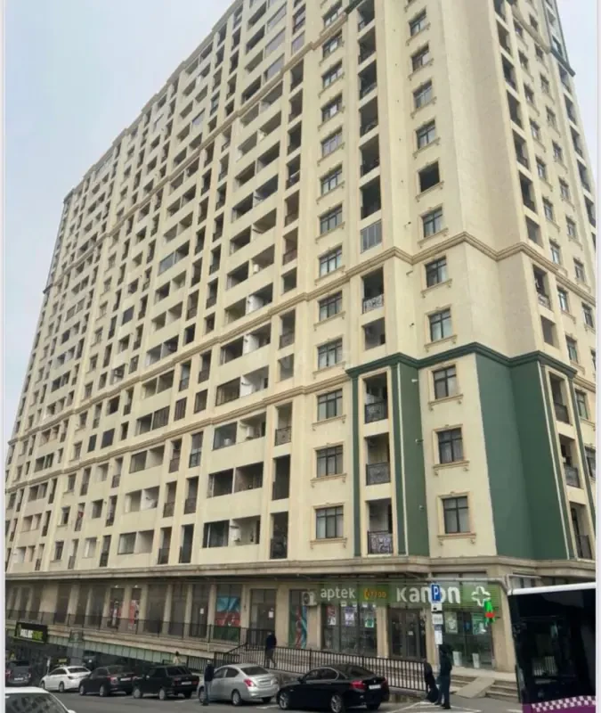 Satılır 2 otaqlı mənzil 116 m²
