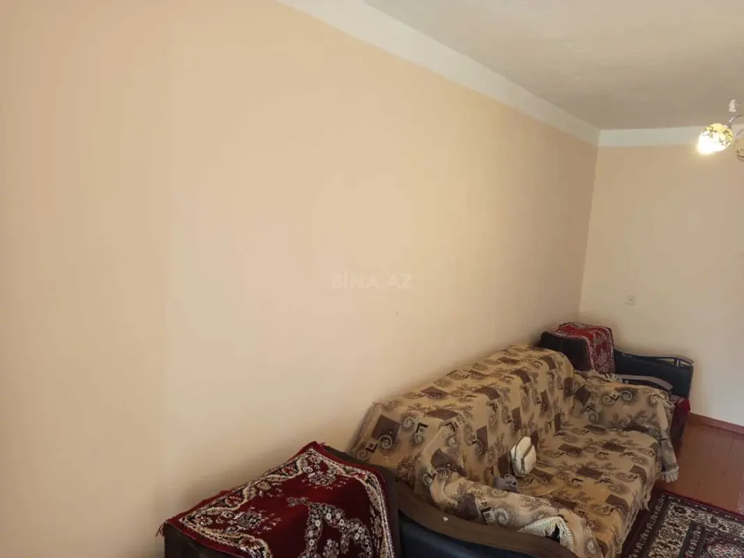 Kirayə verilir 2 otaqlı mənzil 50 m²