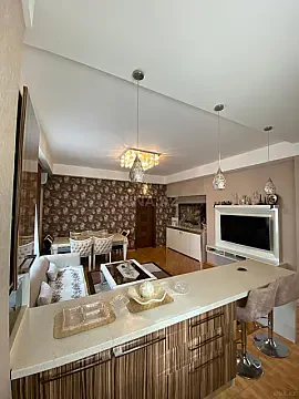 Satılır 4 otaqlı mənzil 138 m² — Bakı, İnşaatçılar 4 otaq 138.00 m²