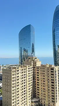 Satılır 4 otaqlı mənzil 194 m² — Bakı 4 otaq 194.00 m²