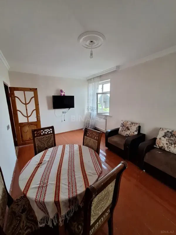 Satılır 3 otaqlı mənzil 56 m²