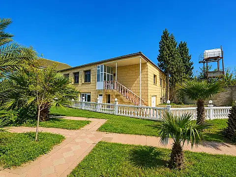 Satılır 7 otaqlı həyət evi 500 m² — Bakı, Mərdəkan 7 otaq 500.00 m²