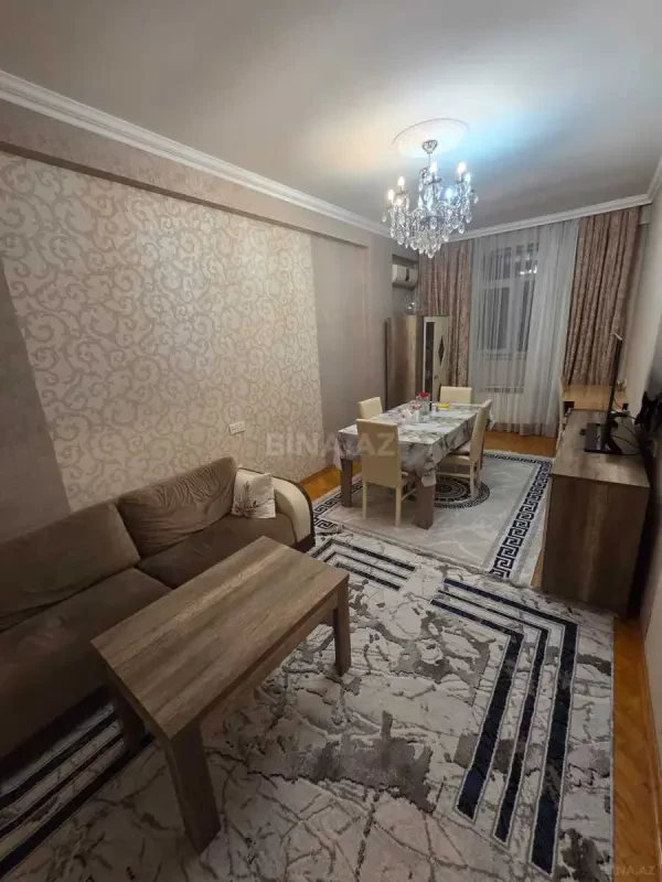 Satılır 2 otaqlı mənzil 85 m²