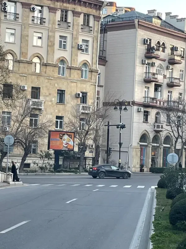 Kirayə verilir 2 otaqlı mənzil 53 m²