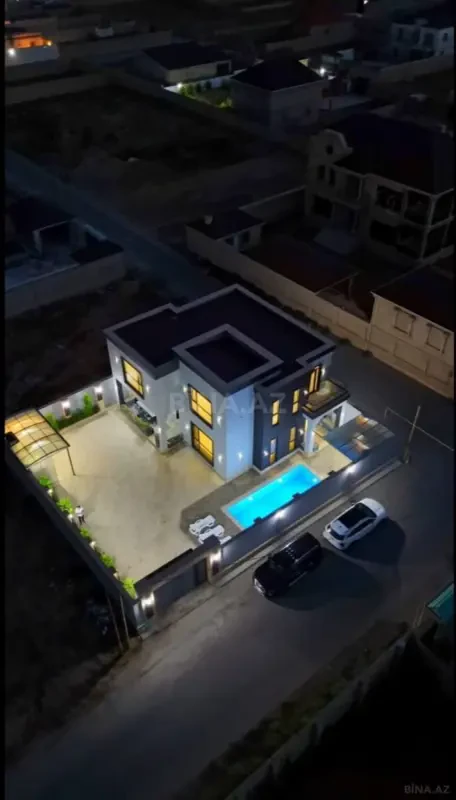 Satılır 6 otaqlı həyət evi 220 m²