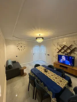 Kirayə verilir 5 otaqlı həyət evi 200 m² — Qəbələ 5 otaq 200.00 m²