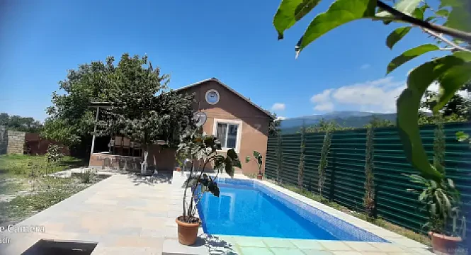 Kirayə verilir 2 otaqlı həyət evi 60 m² — İsmayıllı 2 otaq 60.00 m²
