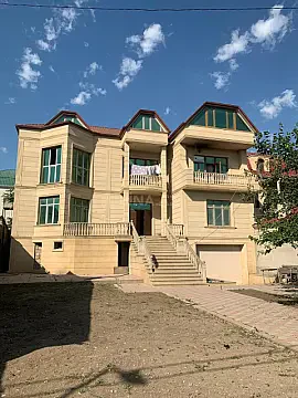 Satılır 7 otaqlı həyət evi 307 m² — Bakı, Bakıxanov 7 otaq 307.00 m²