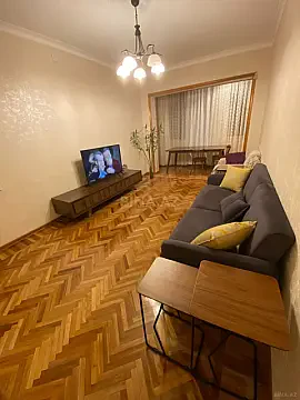 Satılır 3 otaqlı mənzil 90 m² — Bakı, 8-ci mikrorayon 3 otaq 90.00 m²