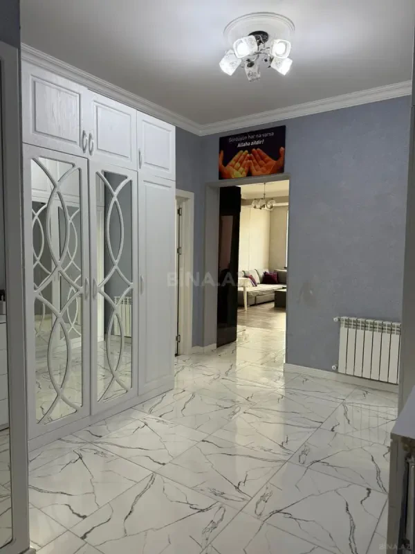 Satılır 3 otaqlı mənzil 90 m²