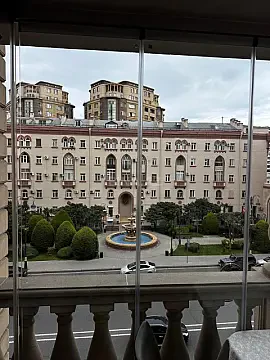 Kirayə verilir 2 otaqlı mənzil 60 m² — Bakı, Nizami 2 otaq 60.00 m²