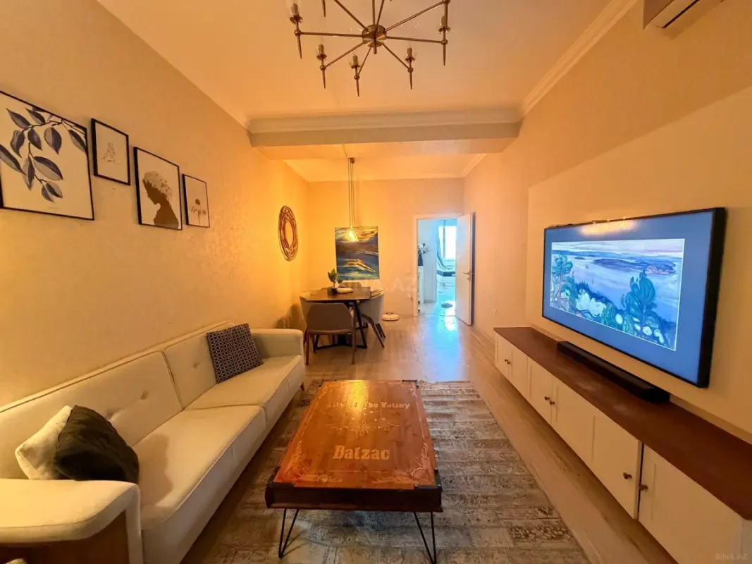 Satılır 3 otaqlı mənzil 97 m²