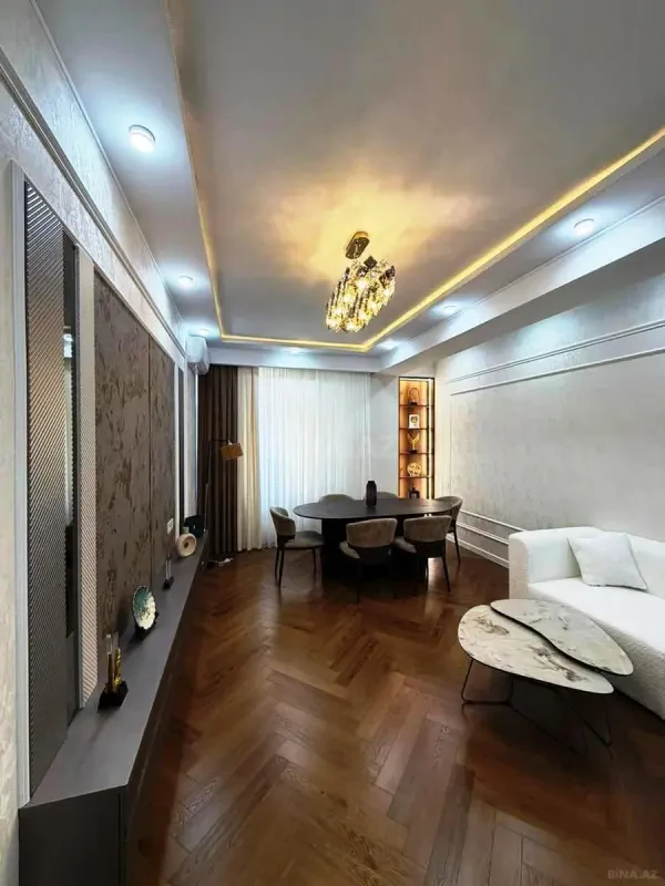 Satılır 2 otaqlı mənzil 85 m²