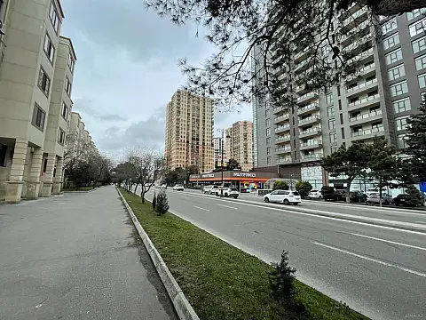 Kirayə verilir obyekt 80 m² — Bakı 80.00 m²