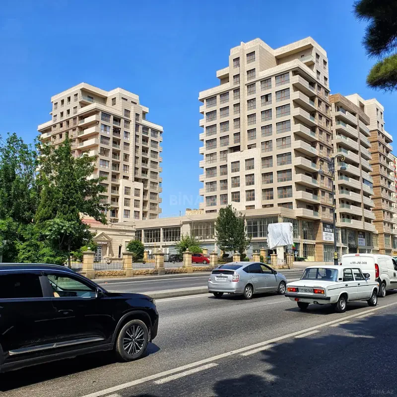 Kirayə verilir 3 otaqlı mənzil 91 m²