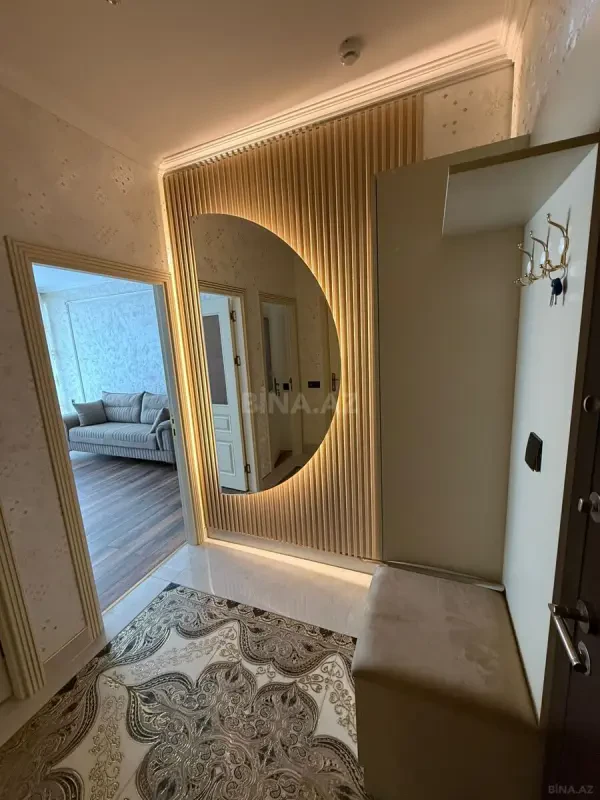 Kirayə verilir 2 otaqlı mənzil 65 m²