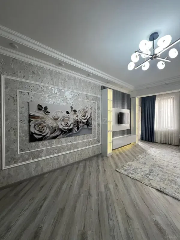 Kirayə verilir 2 otaqlı mənzil 68 m²