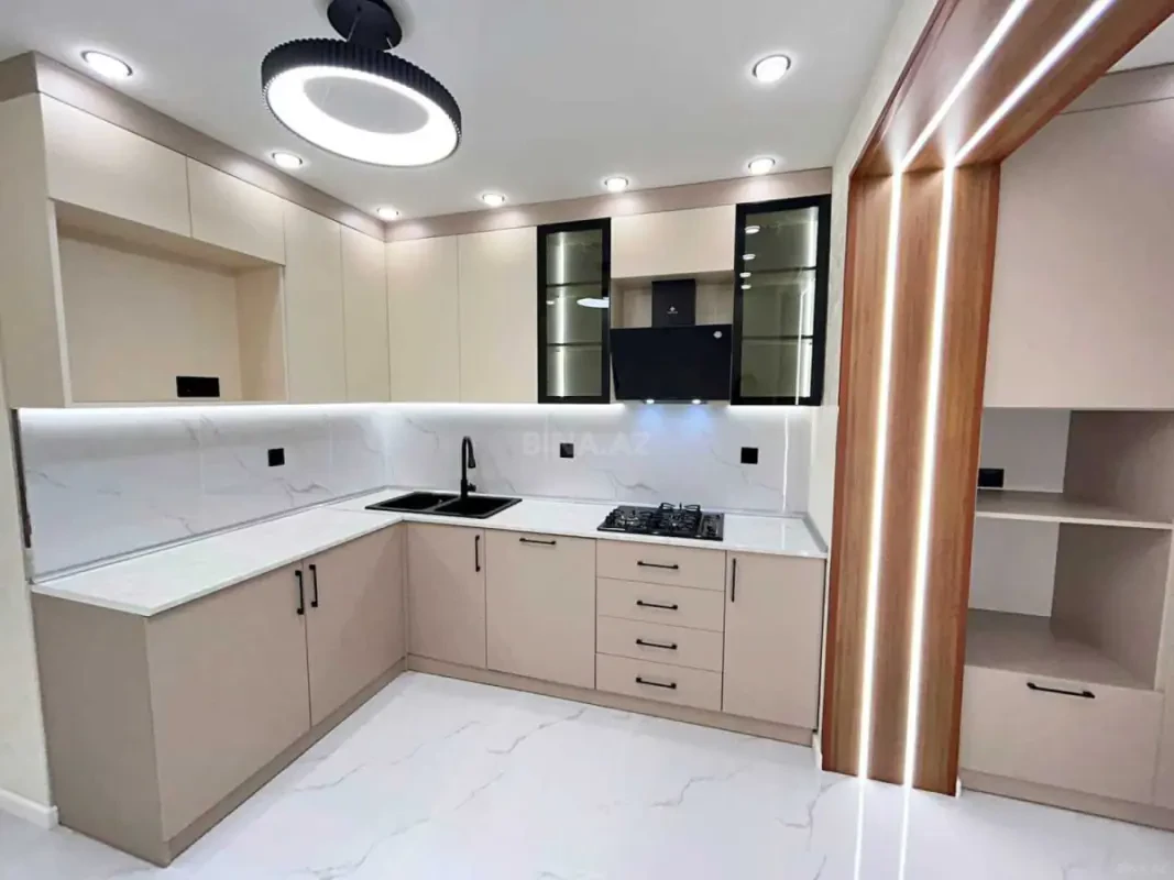 Satılır 3 otaqlı mənzil 92 m²