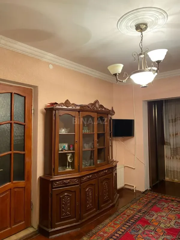 Kirayə verilir 2 otaqlı mənzil 35 m²