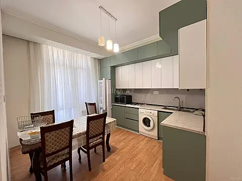 Kirayə verilir 3 otaqlı mənzil 75 m² — Bakı 3 otaq 75.00 m²