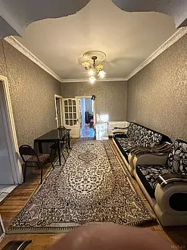 Kirayə verilir 2 otaqlı mənzil 45 m² — Bakı, Memar Əcəmi yanı 2 otaq 45.00 m²