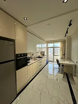Kirayə verilir 3 otaqlı mənzil 130 m² — Bakı, Nəsimi 3 otaq 130.00 m²