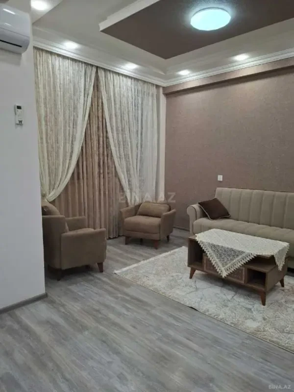 Kirayə verilir 2 otaqlı mənzil 63 m²