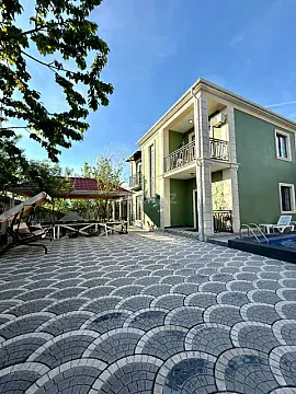 Kirayə verilir 5 otaqlı həyət evi 300 m² — İsmayıllı 5 otaq 300.00 m²