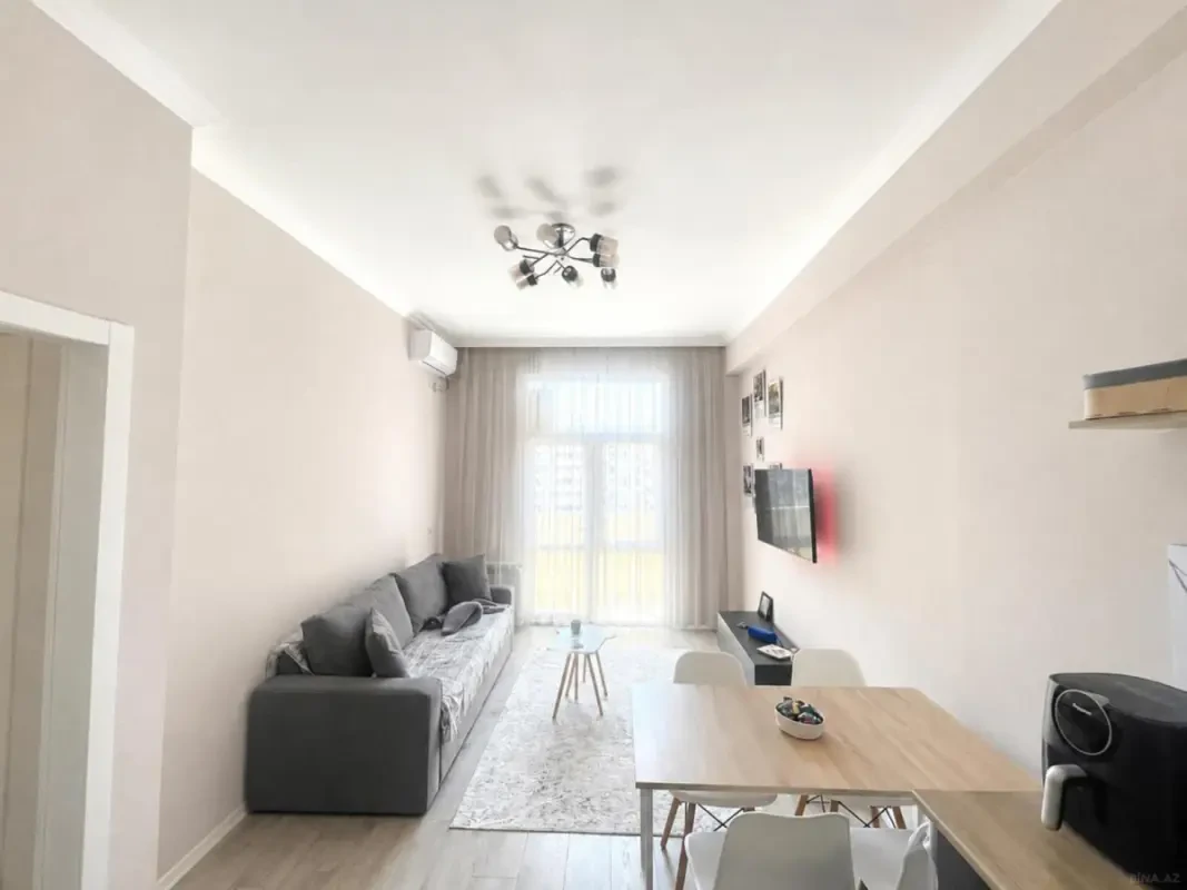 Satılır 2 otaqlı mənzil 42 m²