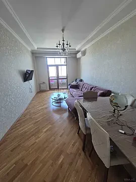 Satılır 2 otaqlı mənzil 77 m² — Bakı 2 otaq 77.00 m²