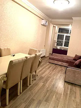 Kirayə verilir 2 otaqlı mənzil 65 m² — Bakı, Bakıxanov 2 otaq 65.00 m²