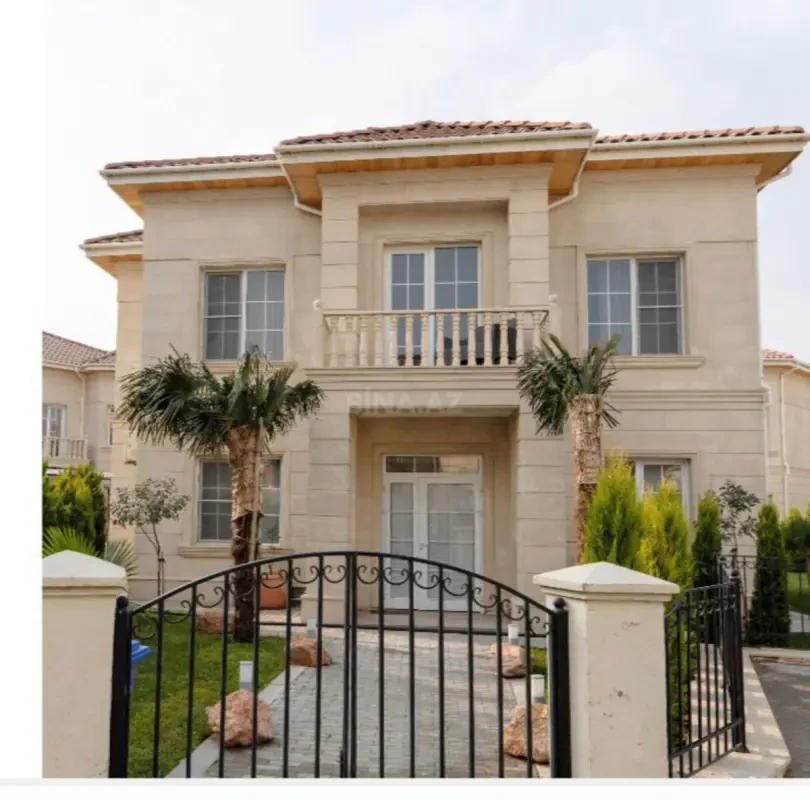 Kirayə verilir 5 otaqlı həyət evi 240 m²