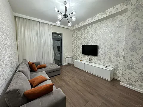 Kirayə verilir 2 otaqlı mənzil 65 m² — Bakı 2 otaq 65.00 m²